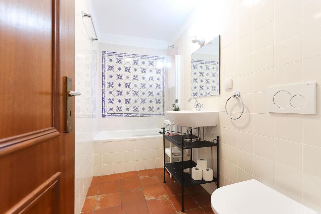 Downtown Experience By Homing Apartment Lisbon Luaran gambar