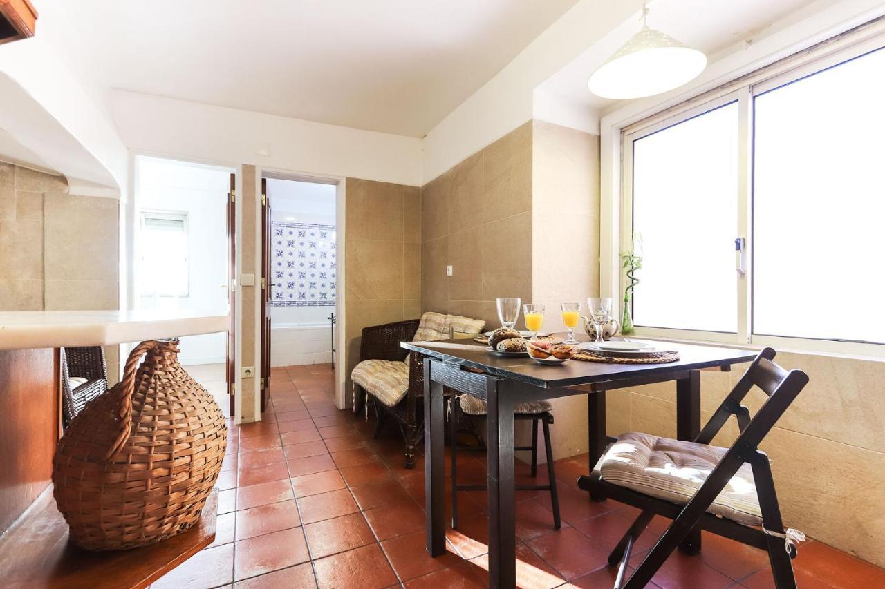 Downtown Experience By Homing Apartment Lisbon Luaran gambar